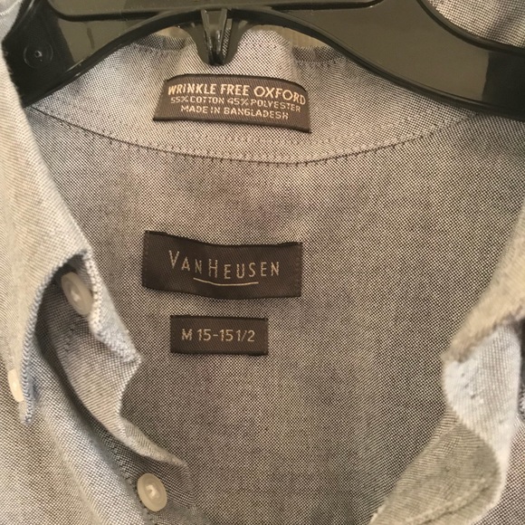 Van Heusen Short Sleeve Oxford - Picture 2 of 3